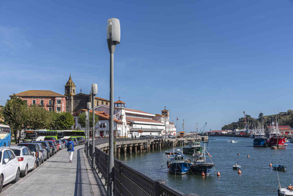 Vizcaya - Bermeo 09 - puerto.jpg